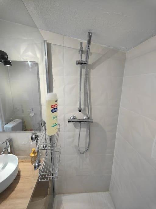 Charmant T2 Atypique, Renove Béziers Exteriör bild